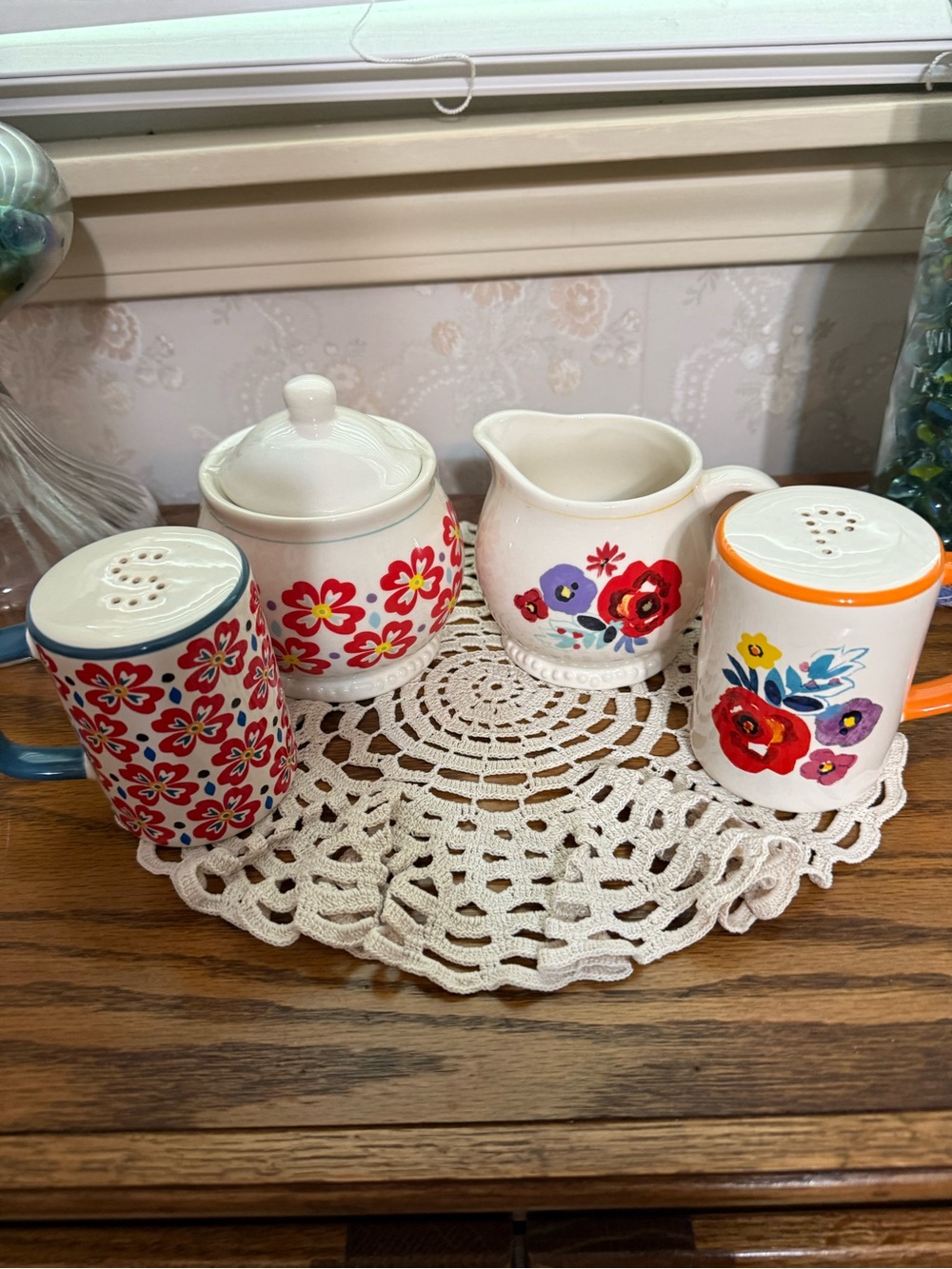 The Pioneer Woman Floral White and Red Ceramic Sugar Creamer Salt Pepper Set
